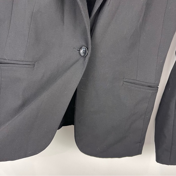 Jacket - Picture 7 of 9